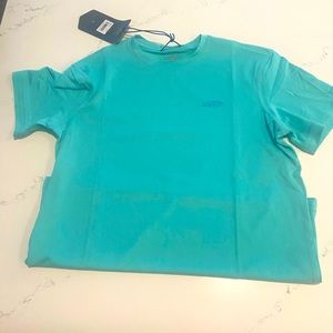Aqua boys size medium